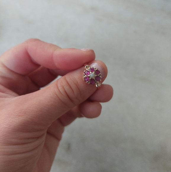 14k Victorian ruby seed pearl ring - Picture 9 of 11